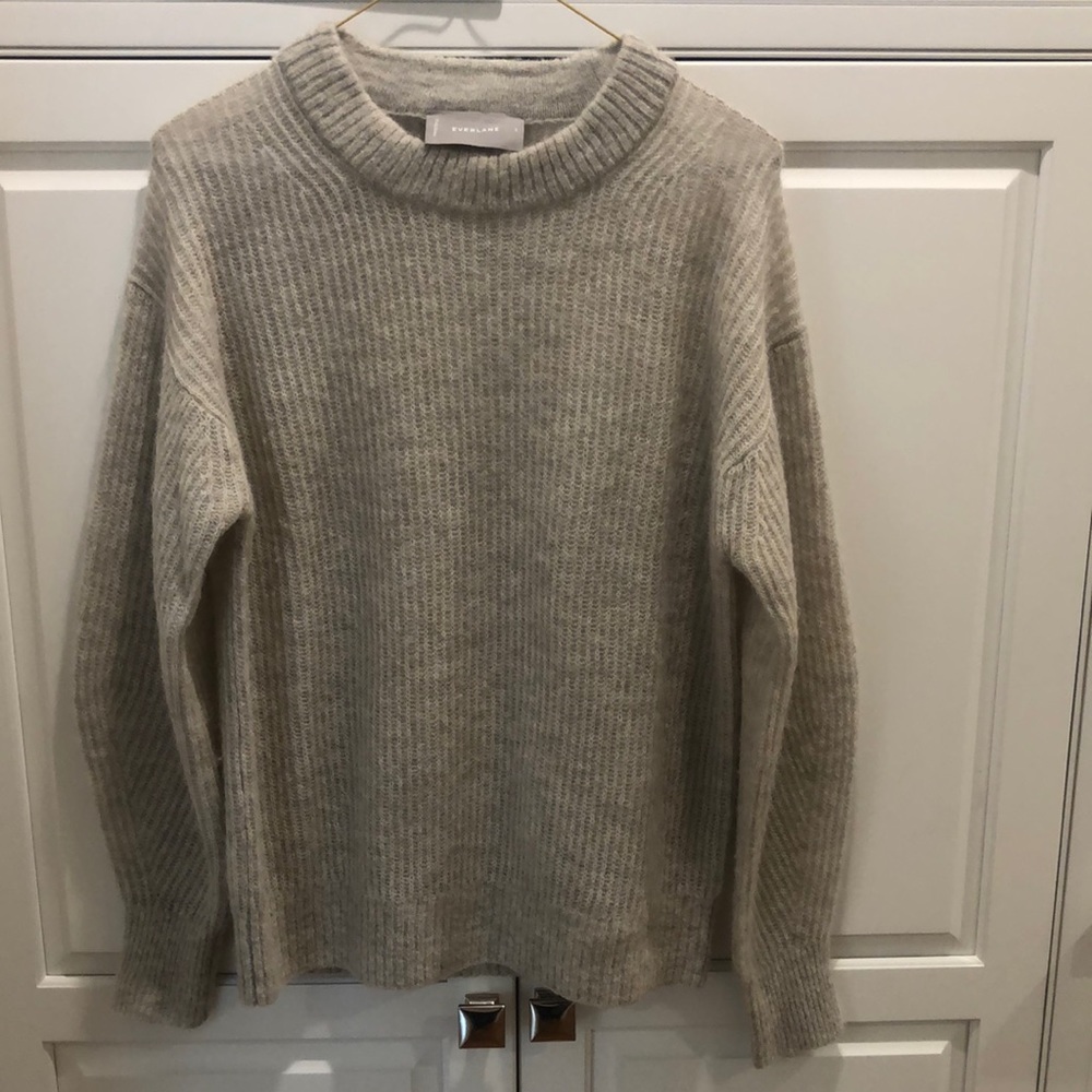 Everlane Alpaca Crew - Almond